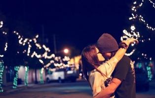 Điều thú vị nên làm cùng người yêu vào ngày Valentine