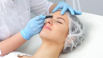 Thẩm mỹ viện nâng cung mày đẹp nhất Hà Nội