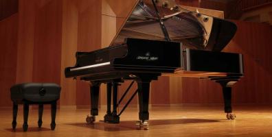 Địa chỉ mua đàn piano chất lượng nhất Hà Nội