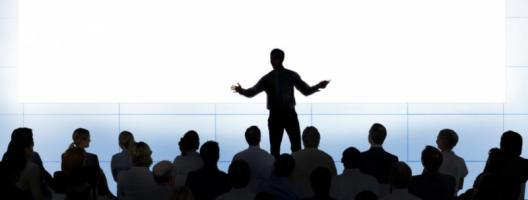 Khóa học kỹ năng phát biểu, thuyết trình, đào tạo kĩ năng nói trước đám đông tại Hà Nội