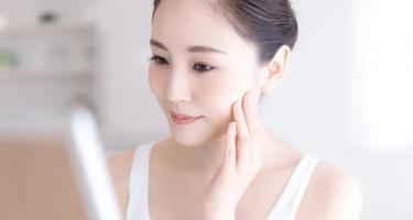 Kem dưỡng ẩm Nhật Bản hiệu quả nhất