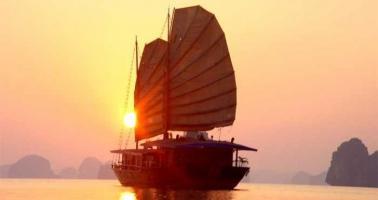 Bài văn phân tích hình tượng người chí sĩ trong 