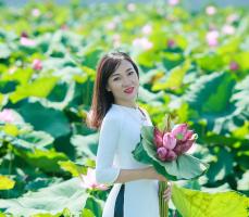 Bài thơ hay của nhà thơ Lan Vương