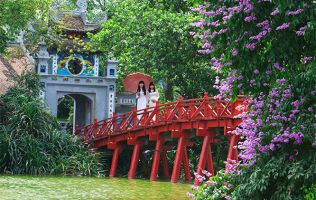 Bài thơ hay nhất về Hà Nội