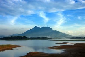 Bài thơ viết về Ba Vì hay nhất