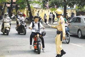 Bài văn nghị luận về văn hoá giao thông của nước ta hiện nay hay nhất