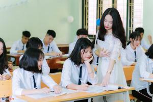 Bài văn suy nghĩ về cách thể hiện bản thân trong môi trường học đường hay nhất