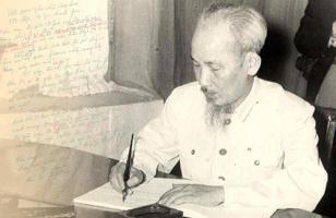 Bài văn suy nghĩ về Bác Hồ kính yêu của dân tộc hay nhất