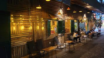 Quán cafe/trà nên ghé qua ở phố đi bộ Nguyễn Huệ, TP. HCM