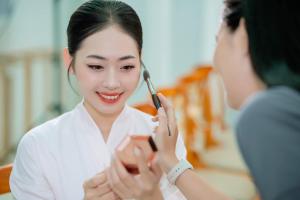 Tiệm trang điểm cô dâu đẹp nhất Bến Lức, Long An