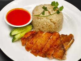 Quán cơm gà ngon nhất Quận 1, TP. HCM