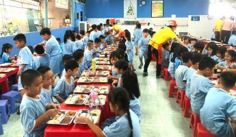 Công ty cung cấp suất ăn trường học uy tín và đảm bảo nhất ở TP. HCM