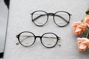 Địa chỉ mua kính mắt uy tín, chất lượng nhất tại Khe Sanh, Quảng Trị