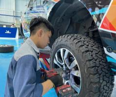 Địa chỉ thay vỏ xe ô tô uy tín, chuyên nghiệp nhất tại Tp.HCM