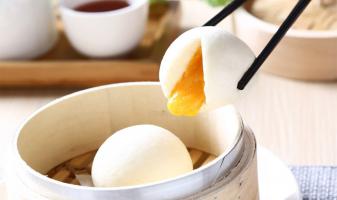 Địa điểm thưởng thức bánh bao kim sa gây nghiện tại Sài Gòn