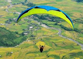Địa điểm chơi dù lượn thú vị nhất tại Việt Nam
