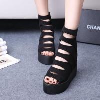 Kiểu giày đẹp mà mọi cô gái đều muốn có