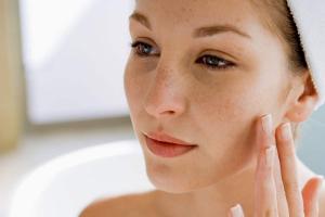 Loại kem trị nám Nhật Bản tốt nhất hiện nay