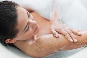 Muối tắm tẩy tế bào chết chất lượng nhất hiện nay