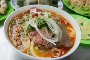 Quán bún bò Huế ngon nhất tại TP. Đồng Hới, Quảng Bình