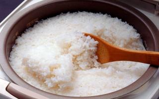 Nồi cơm điện bán chạy nhất bạn nên tham khảo