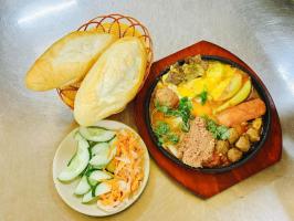 Quán bánh mì chảo ngon nhất TP. Đà Lạt, Lâm Đồng