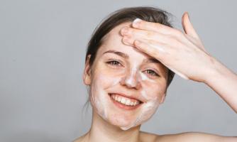 Loại sữa rửa mặt của Nhật Bản được giới trẻ yêu thích nhất