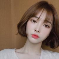 Kiểu tóc xoăn ngắn đẹp nhất cho nàng mùa thu đông