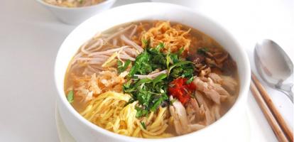 Quán ăn ngon tại phố Trần Khát Chân, Hà Nội