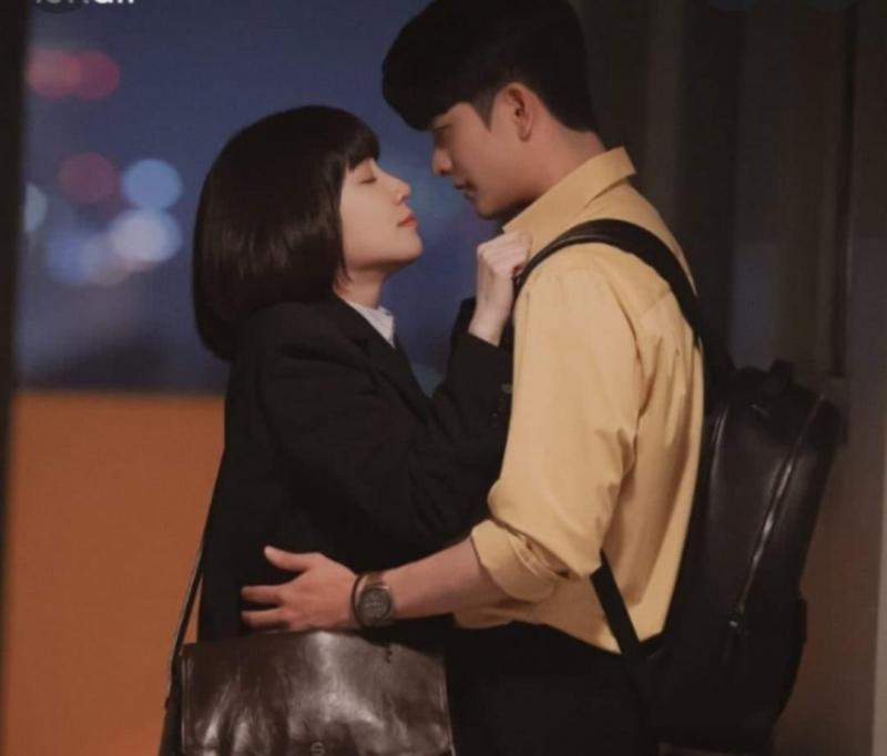 phim nữ luật sư kỳ lạ Woo Young Woo