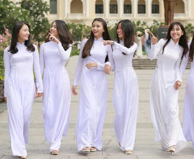 Bài văn thuyết minh về áo dài số 4