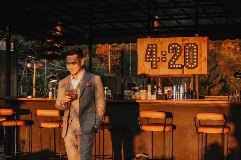 4:20 Sunset cocktail bar Da Lat
