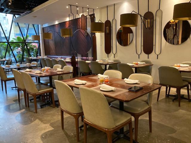 48 Bistro