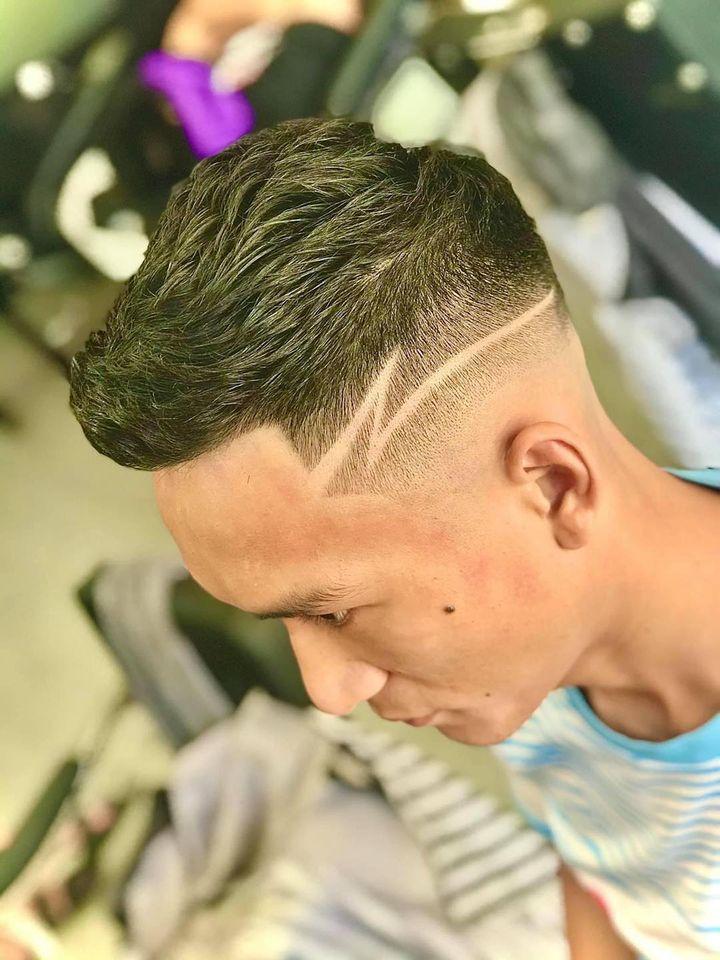 A Tài barbershop