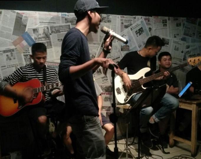 Acoustic Coffee