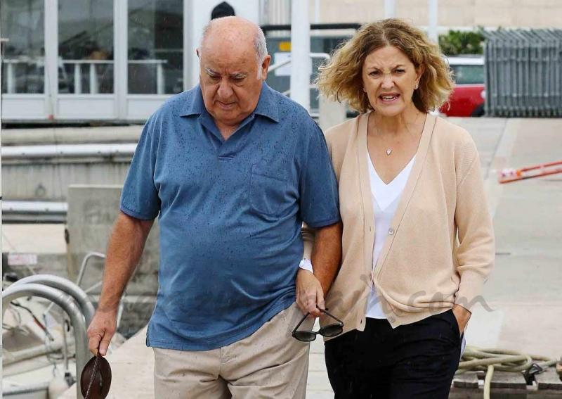 Amancio Ortega Gaona và Flora Perez Marcote