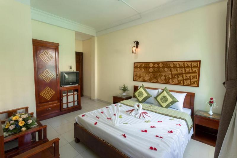 Amigo Hue Hotel