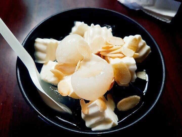 Ăn Vặt Ngõ Vàng Anh