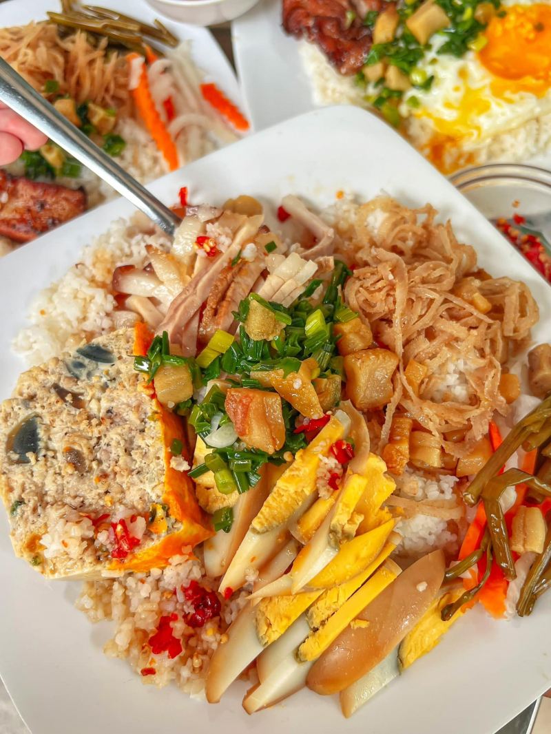 Ăn Vặt Tị Quỳnh