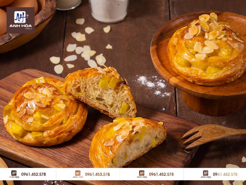 Anh Hòa Bakery