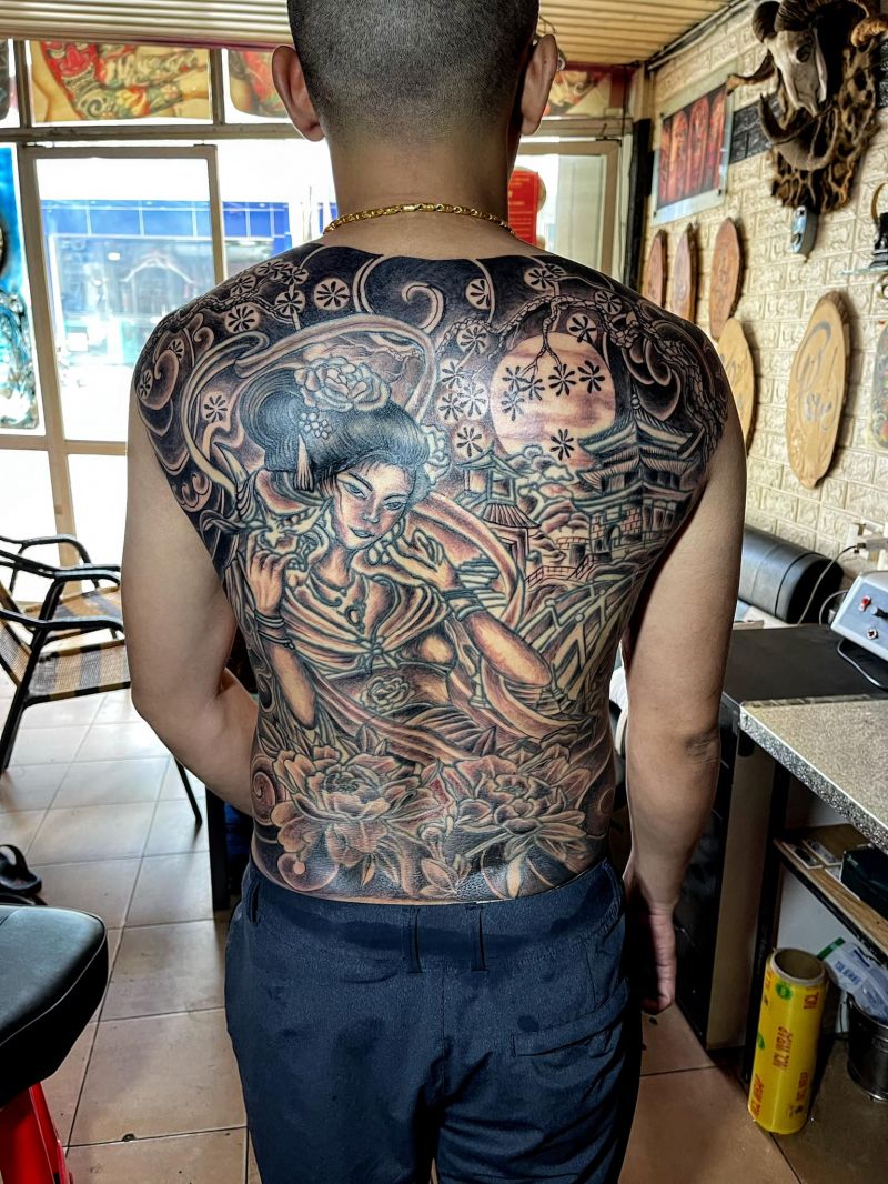 Anh Tú Tattoo