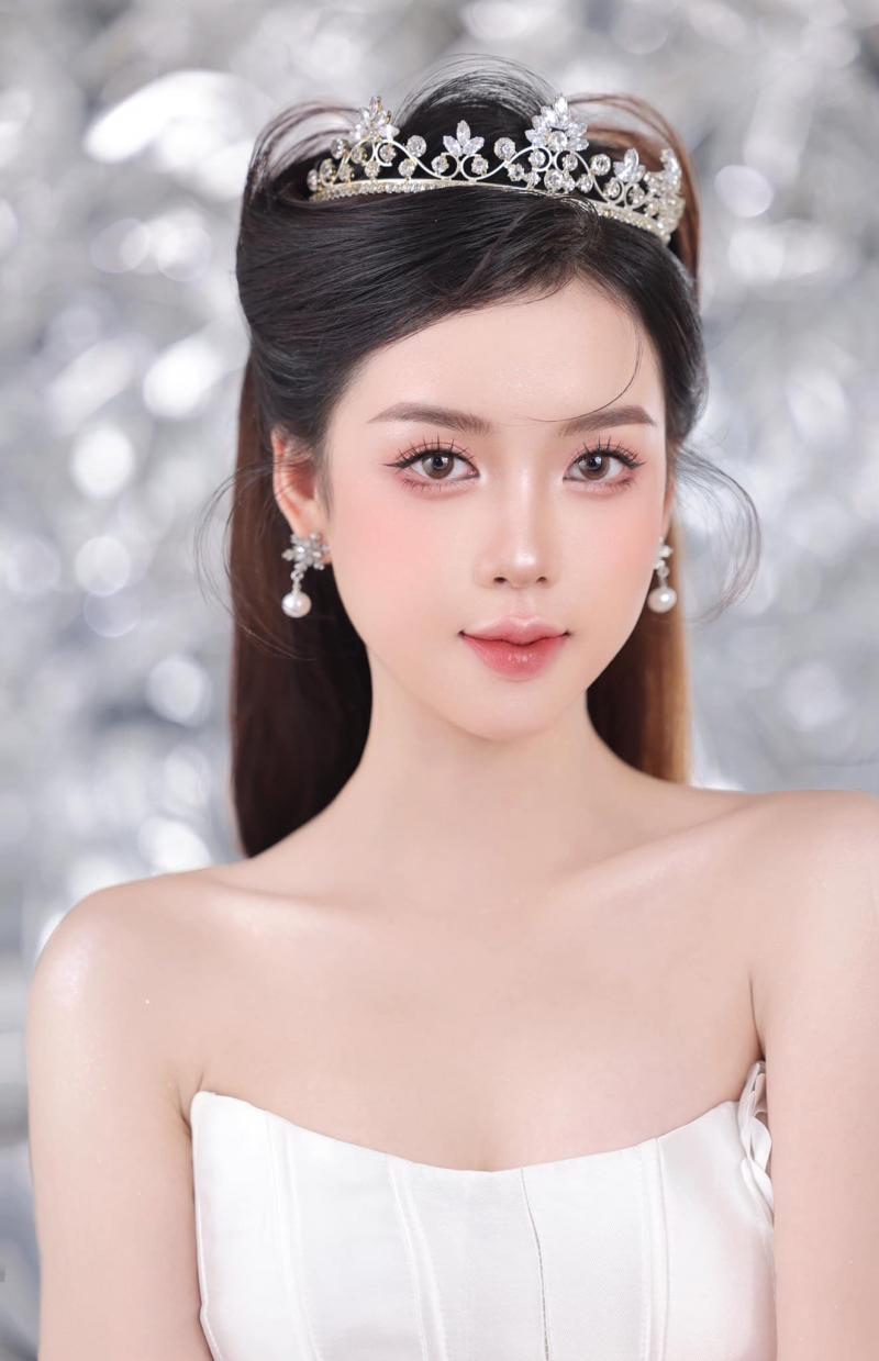 Áo Cưới Hoàng Gia