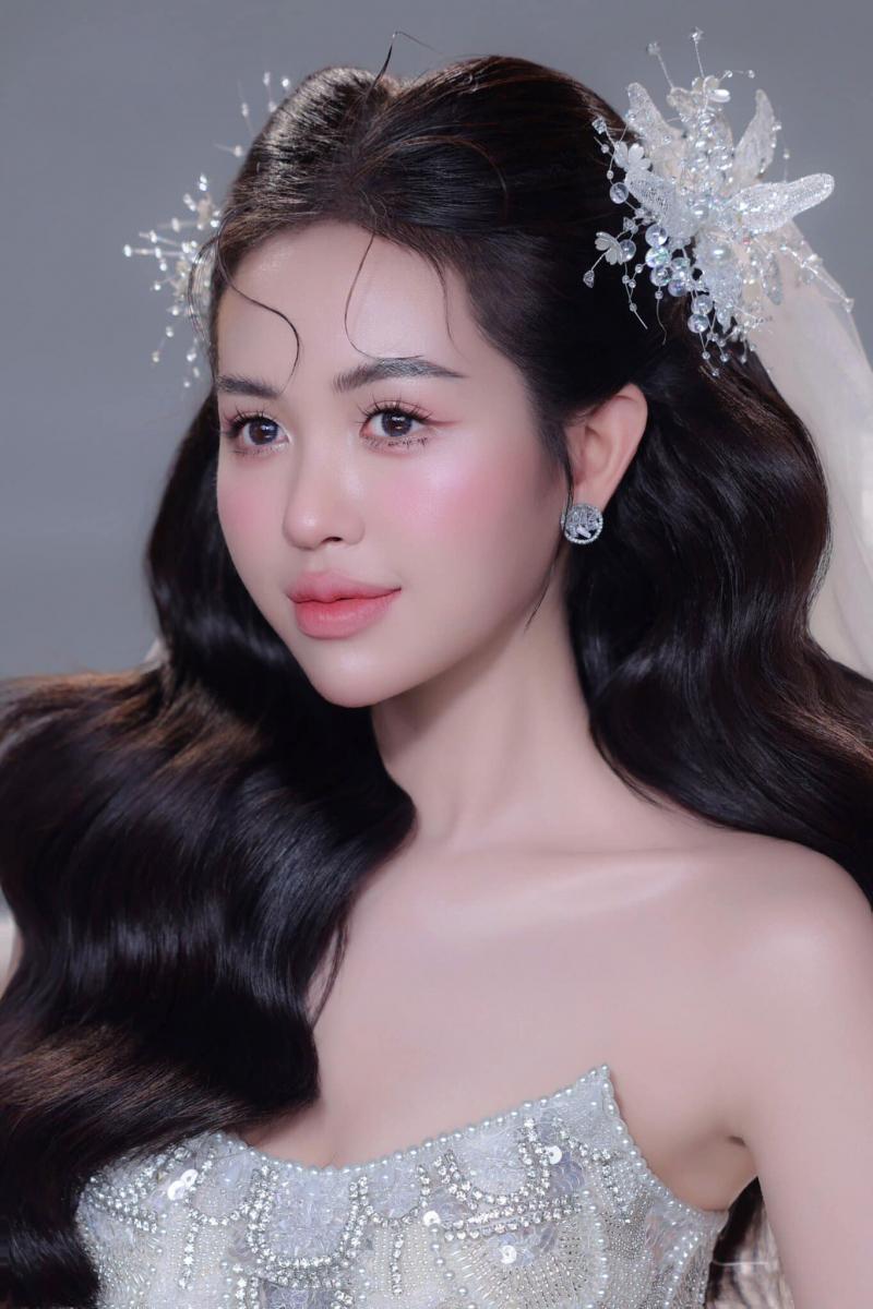 Áo Cưới Hoàng Gia