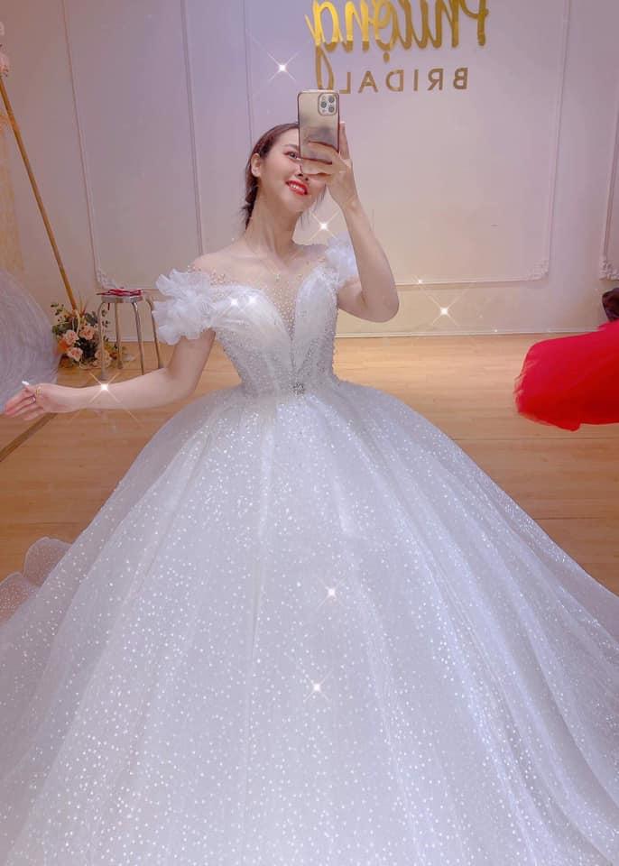 Áo cưới Salem