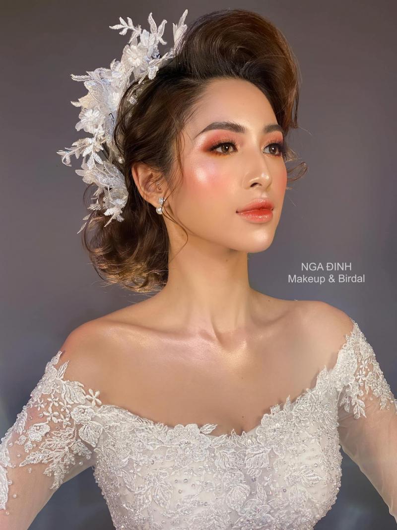 Nga Đinh Makeup