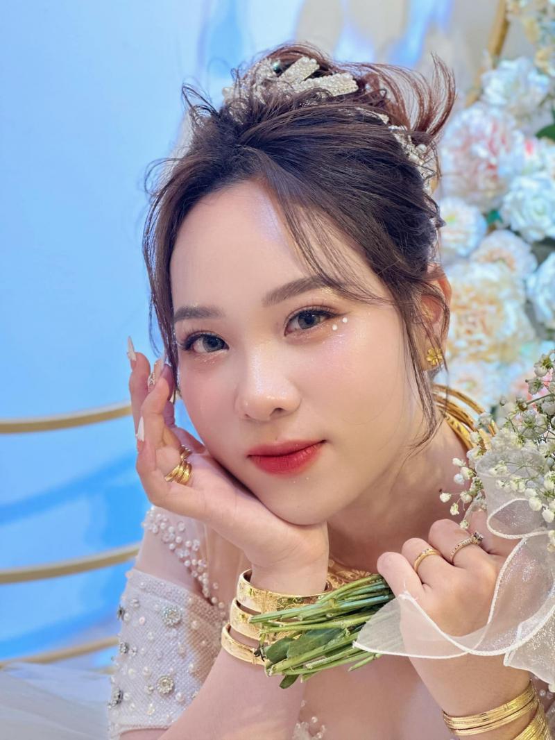 Áo cưới Yên Thi