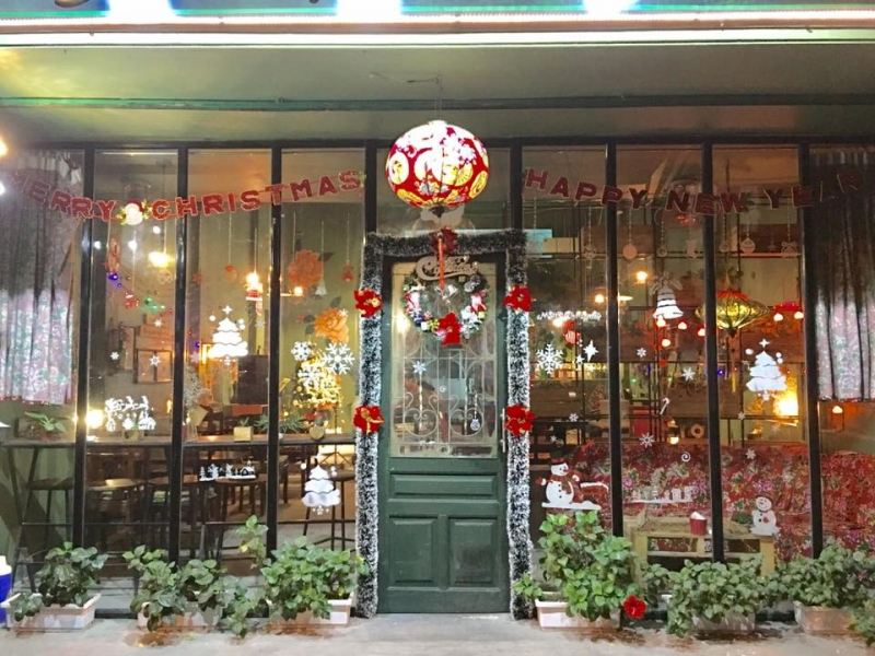 Ấy Cafe