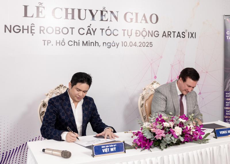 Bác sĩ thẩm mỹ Chiêm Quốc Thái