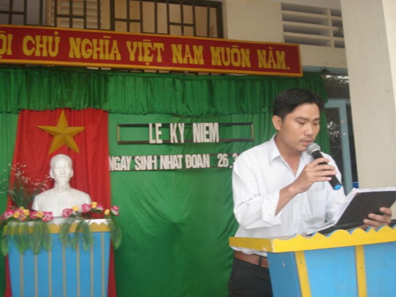 Lời dẫn chương trình văn nghệ 26/3 (số 4)