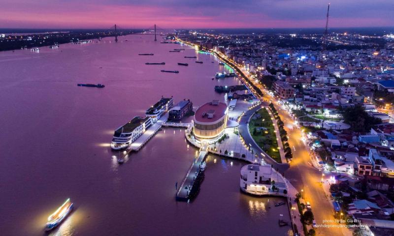 Về Với Tiền Giang